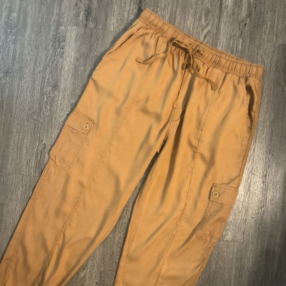 NWT Velvet Heart Women's Chambray Tencel Cargo Jogger Pants Size L Gold